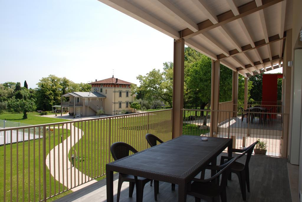 Villaggio Esmera Desenzano del Garda Exteriör bild