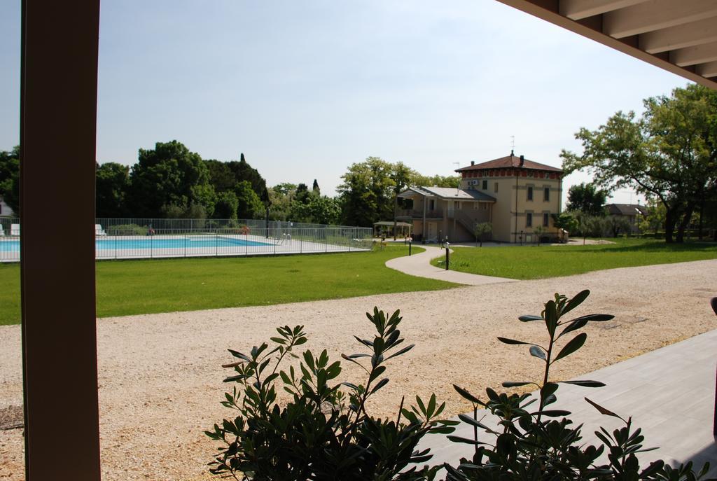 Villaggio Esmera Desenzano del Garda Exteriör bild