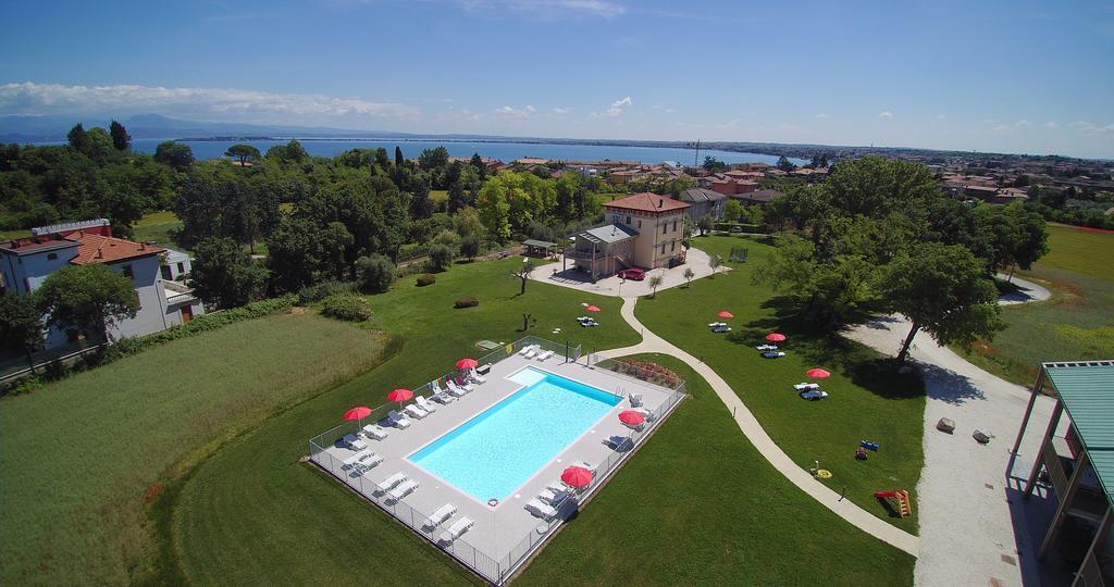 Villaggio Esmera Desenzano del Garda Exteriör bild