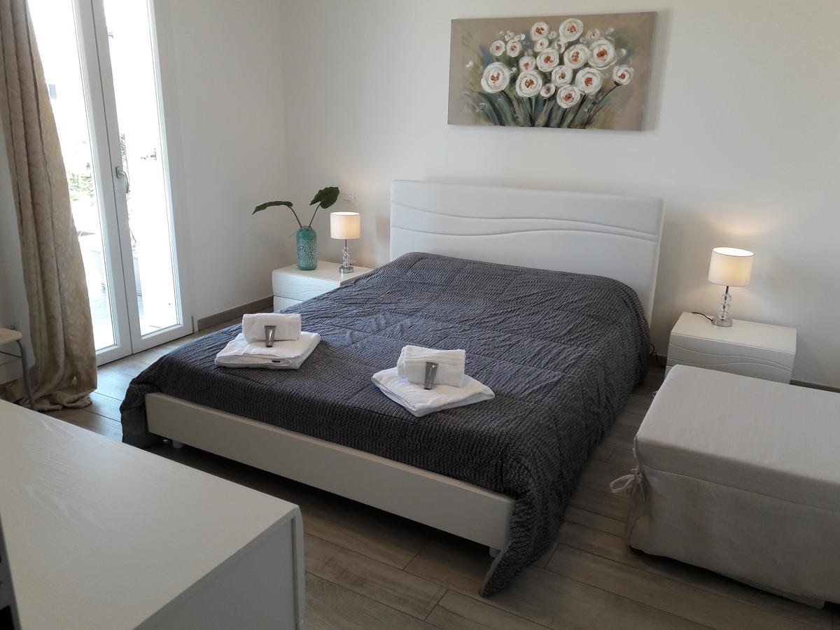 Villaggio Esmera Desenzano del Garda Exteriör bild